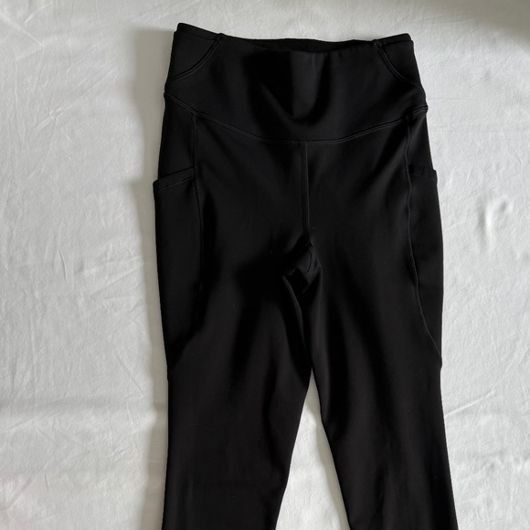 Lululemon‎ Fast and Free High-Rise Fleece Tight 28" With Pockets- Size 4. - Picture 1 of 15